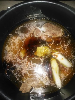 大骨汤炖海带萝卜的做法步骤：15