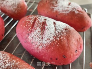 火龙果麻薯软欧包的做法步骤：28
