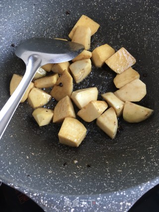 焖母芋头的做法步骤：6