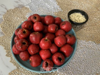 火麻仁炒红果拌萝卜的做法步骤：1