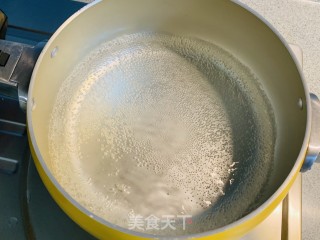 火麻仁炒红果拌萝卜的做法步骤：2