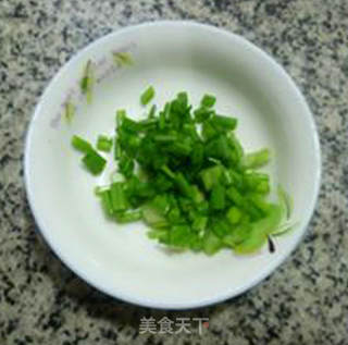 酱油瘦肉炒饭的做法步骤：3