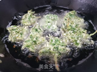 香菜咸食的做法步骤：6