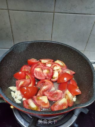 番茄黑木耳烧肉片的做法步骤：5
