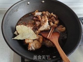 胡萝卜炖牛尾的做法步骤：6