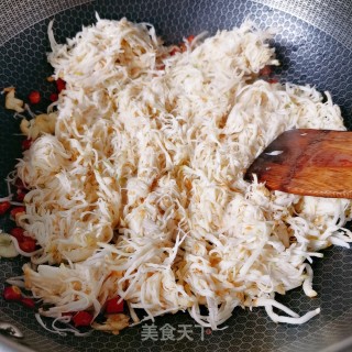 炒芋头丝的做法步骤：7