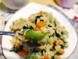 青菜黄金蛋炒饭的做法步骤：9