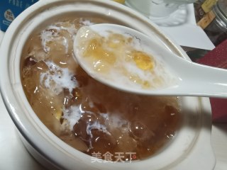 简单做桃胶银耳羹的做法步骤：5