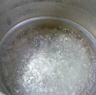 鱿鱼鲞青菜大米粥的做法步骤：6