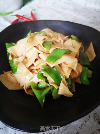 青椒干豆腐的做法步骤：8