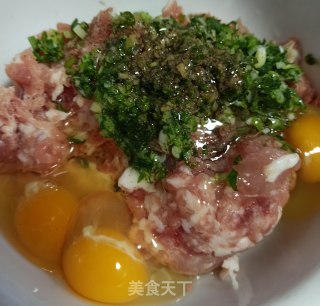 白菜萝卜炖肉圆的做法步骤：3