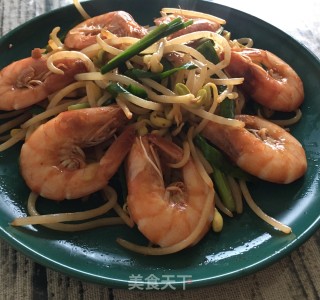 黄豆芽炒鲜虾的做法步骤：17