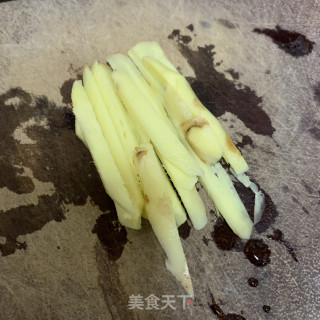 紫苏焖鸭的做法步骤：3