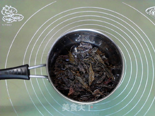 姜苏红糖奶茶的做法步骤：2