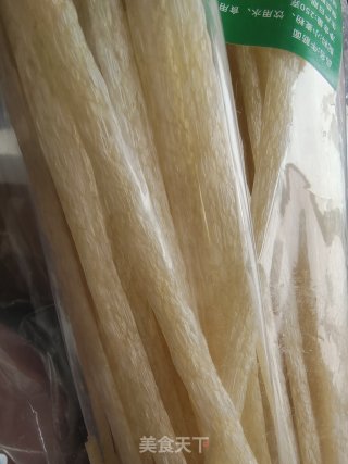 自调牛筋面的做法步骤：1