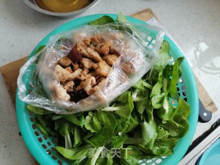 油渣炒青菜的做法步骤：1