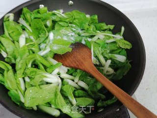 油渣炒青菜的做法步骤：4