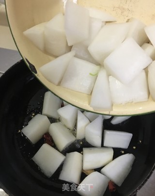红烧萝卜的做法步骤：6