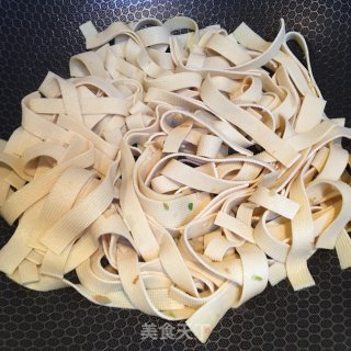 蒜香豆皮的做法步骤：5