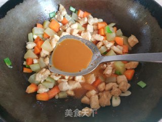 爆炒鸡丁的做法步骤：11