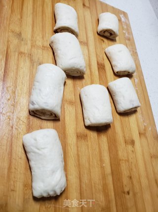 麻酱烧饼的做法步骤：8