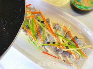 清蒸带鱼的做法步骤：7
