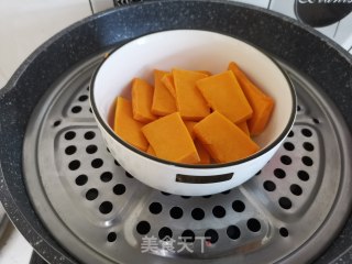 南瓜小金鼠的做法步骤：1