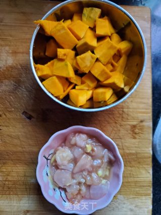 鸡肉南瓜焖饭的做法步骤：3