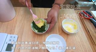 黑芝麻奶油夹心饼干，美味小甜品，颜值超高，非常适合做小礼盒哦！的做法步骤：11