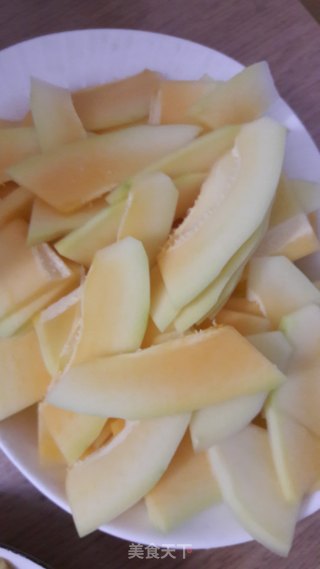 木瓜炒肉的做法步骤：2
