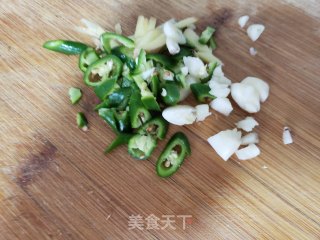 白萝卜炒粉条的做法步骤：3
