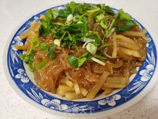 白萝卜炒粉条的做法步骤：7