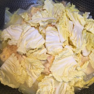 娃娃菜萝卜炖蛋饺的做法步骤：9