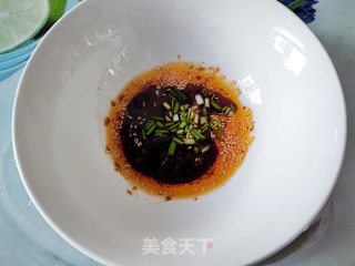 香菇煎蛋面的做法步骤：2