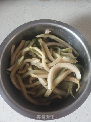 萝卜干炒肉末的做法步骤：1