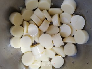 虾仁烧日式豆腐的做法步骤：3