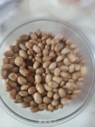 蒜香花生米的做法步骤：14