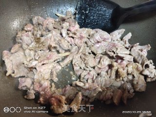 牛肉炒白芸豆的做法步骤：4