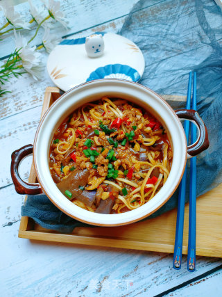 香辣肉末茄子焖面的做法步骤：17