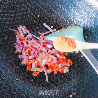 干锅土豆片的做法步骤：4