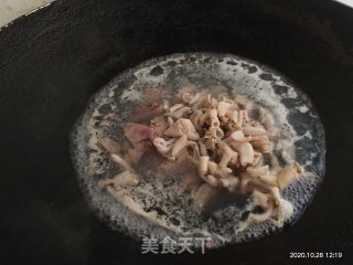 鸭杂河粉的做法步骤：7