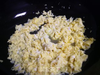 韭菜木耳鸡蛋饺子馅怎样做好吃的做法步骤：5