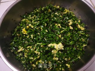 韭菜木耳鸡蛋饺子馅怎样做好吃的做法步骤：7