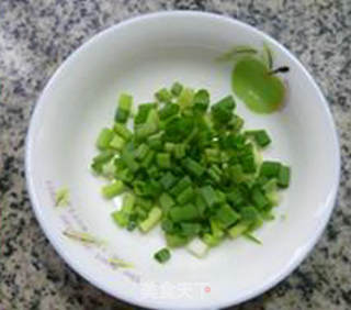 豆瓣酱虾仁炒饭的做法步骤：3