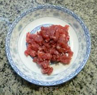 鸡蛋牛肉末炒饭的做法步骤：2