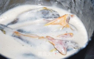 油炸黄花鱼的做法步骤：5