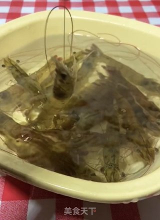鲜虾粥的做法步骤：1