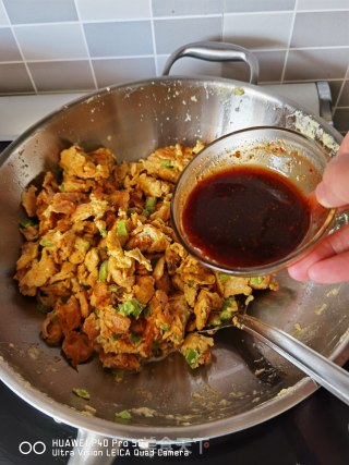 秘制磷虾炒蛋的做法步骤：10
