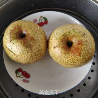 冰糖炖梨盅的做法步骤：3