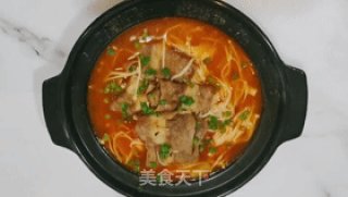 天冷一定不要错过这锅酸汤肥牛，酸爽可口，吃完浑身舒坦的做法步骤：9